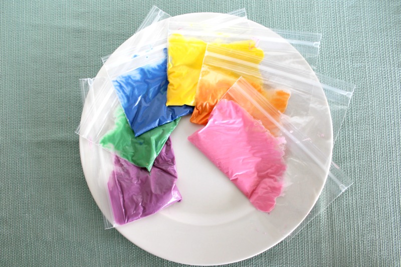 Rainbow-snack-mix-candy-melts