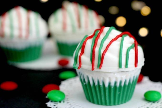 Christmas-candy-cupcakes