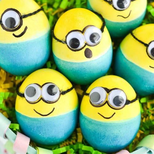 Minions Easter egg decorating ideas