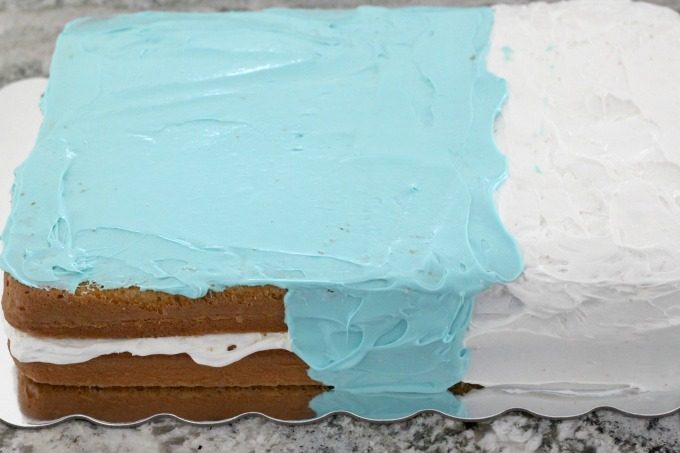 A Moana birthday cake also needs plenty of blue water