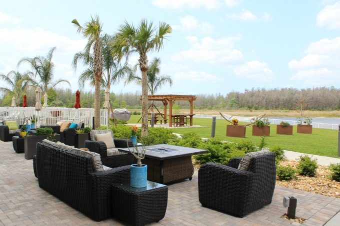 The outdoor area at the Holiday Inn in Pasco County