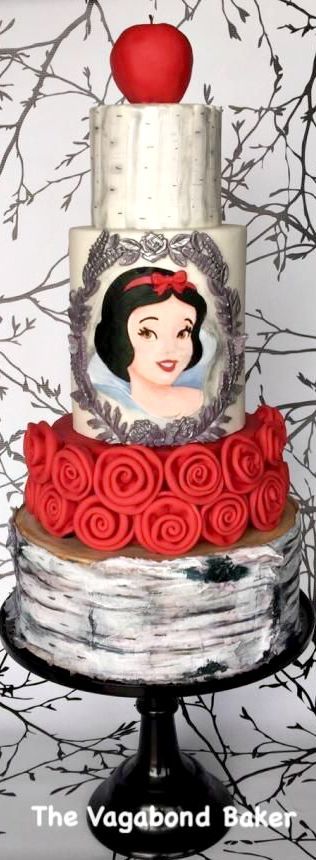 Disney princess cakes with Snow White