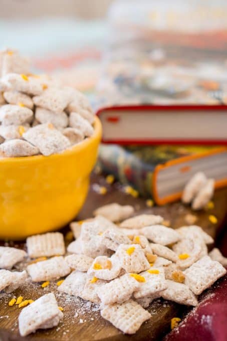 Butterbeer Muddy Buddies for a different kind of Harry Potter recipe