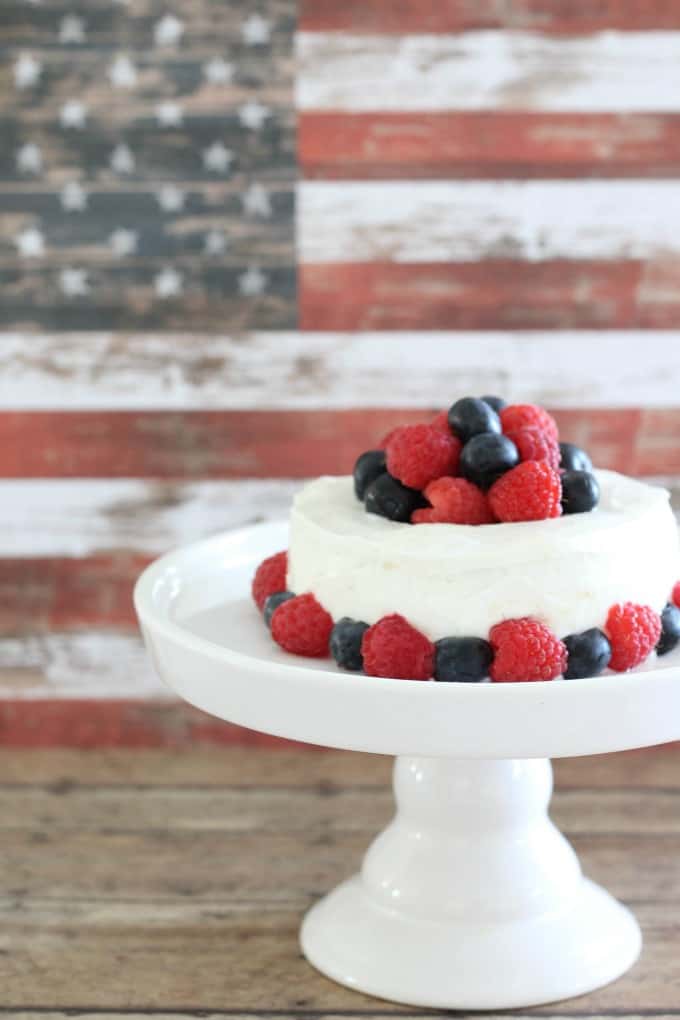 This mini berry cake is perfect for patriotic holidays.