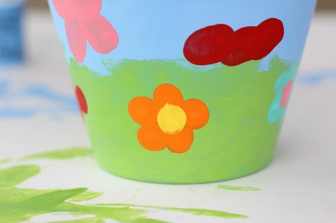 This ant was one of Keira's flower pot painting ideas