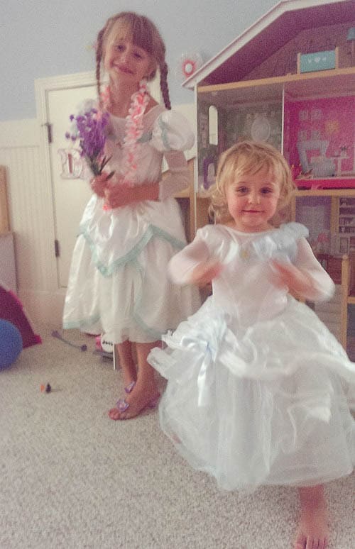 Disney Princess Dress Up: Beautiful Brides