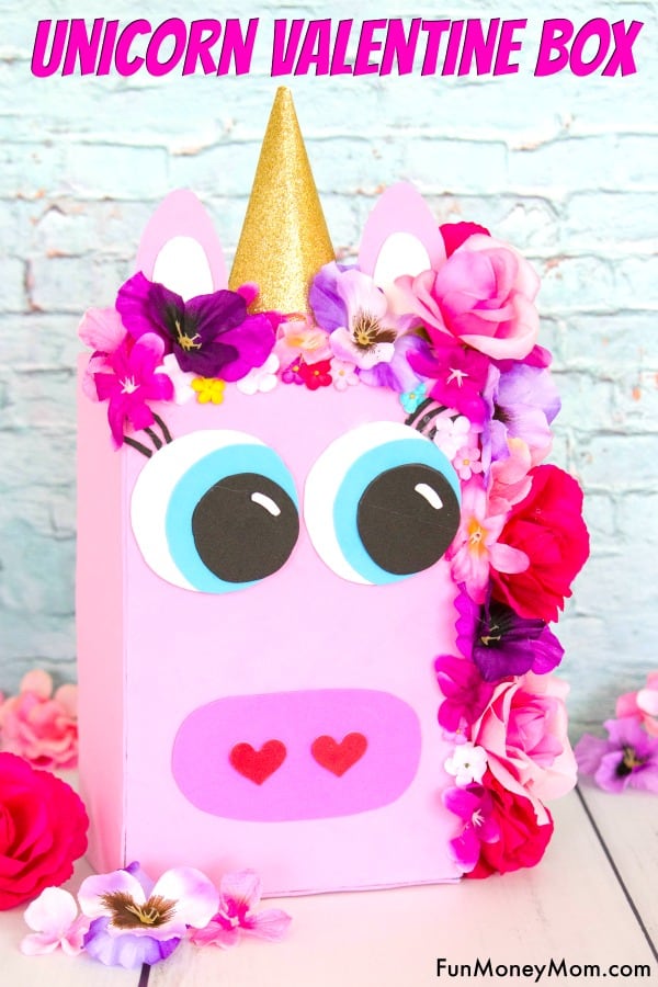 Unicorn Valentine Box - Want an adorable Valentine Box for all those Valentine's Day cards? This adorable unicorn craft is perfect! Kids will have so much fun making this unicorn box for all their special cards and treats! #valentinesday #valentinebox #valentinesdaybox #valentinecraft #craftsforkids #craft #unicorncraft #unicorn