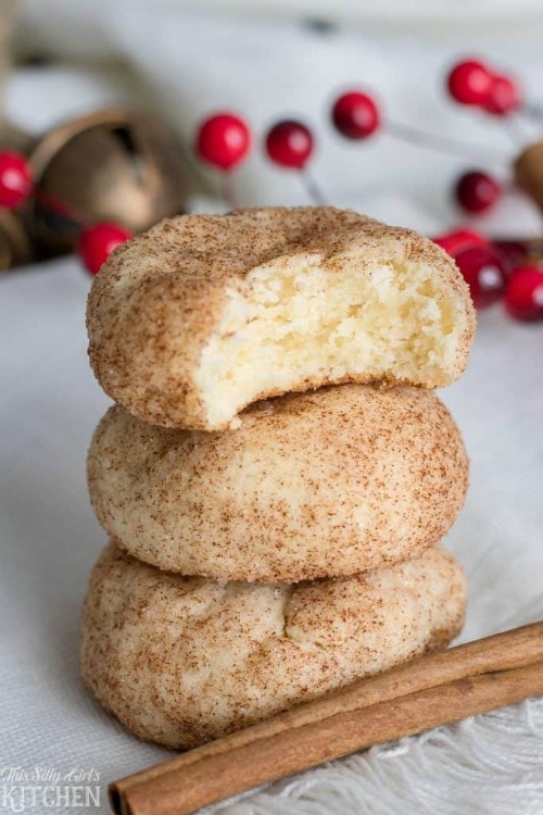 Cinnamon Cream Cheese Cookies - Snickerdoodle Meltaways!