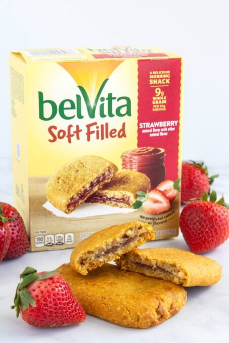 Strawberry belVita Soft Filled Biscuits 