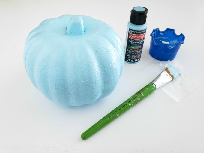 Blue pumpkin for butterfly craft