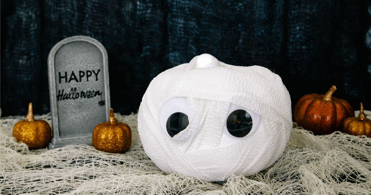 Easy Mummy Pumpkin For Halloween - Fun Money Mom