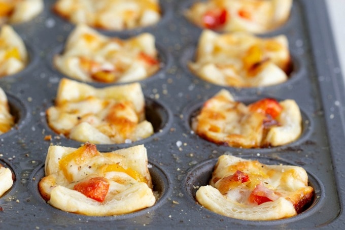 Sausage, pepper and onion puff pastry bites