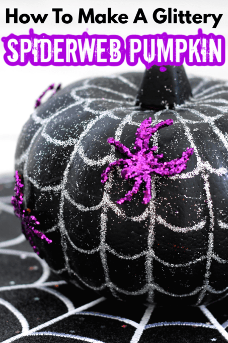 Splderweb pumpkin with purple spiders