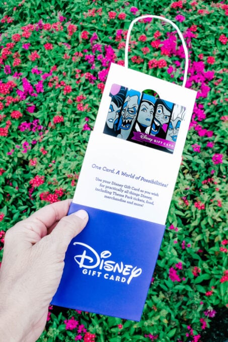 This Disney villains gift card is perfect for Halloween giving