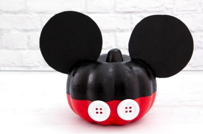Mickey Mouse Pumpkin feature