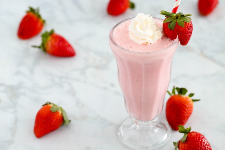 Homemade Strawberry Milkshake