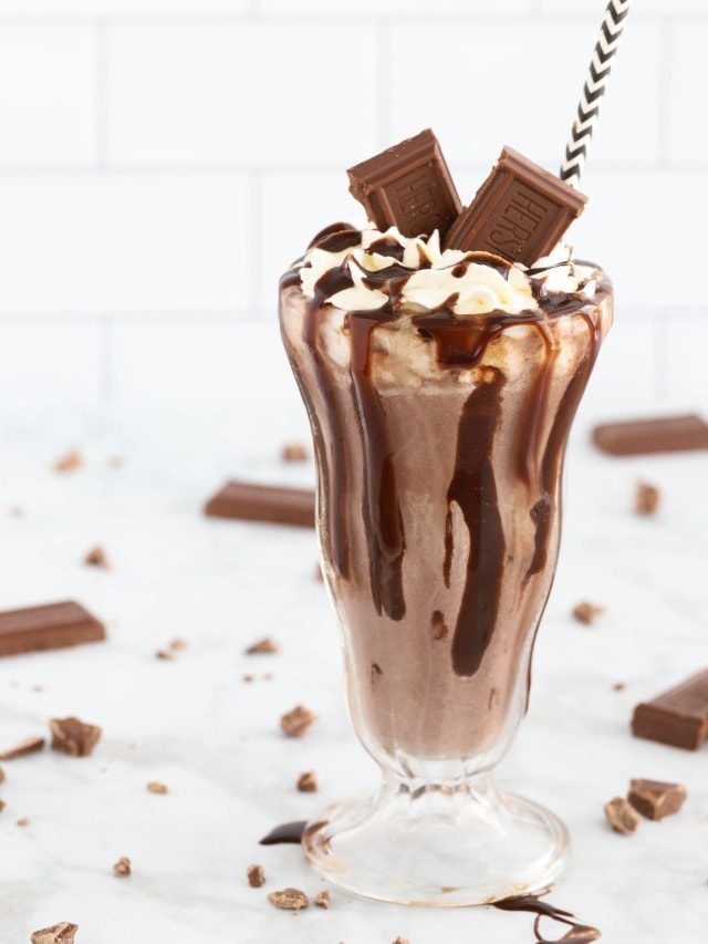 Easy Chocolate Milkshake Recipe - Fun Money Mom