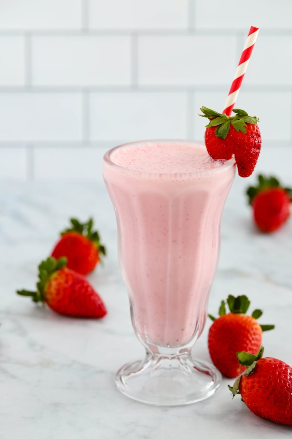 Homemade Strawberry Milkshake | Fun Money Mom