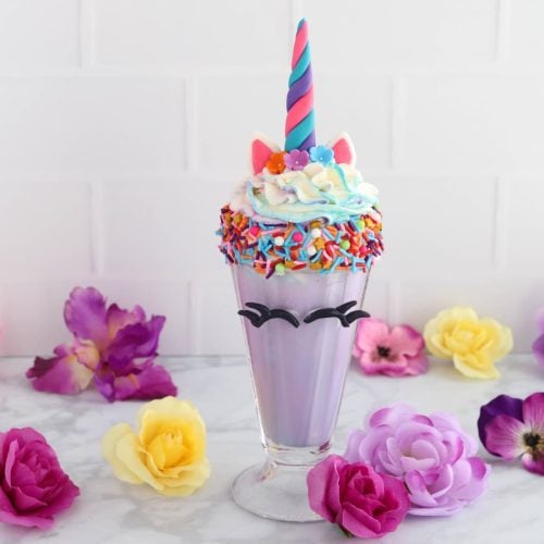 Unicorn milkshake with flowers