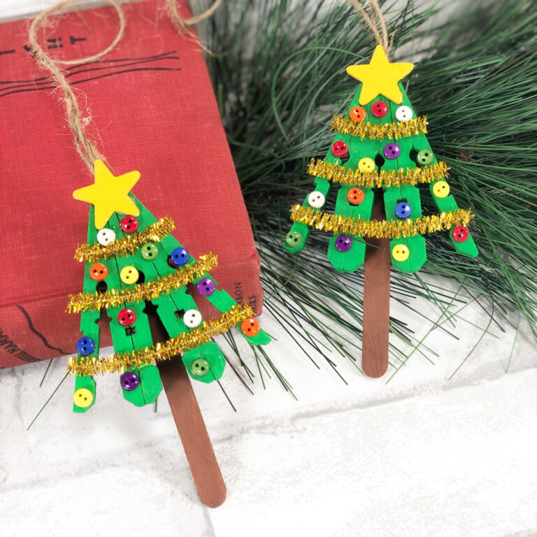 DIY Clothespin Christmas Tree Ornament