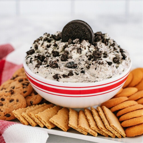 Oreo fluff with graham crackers