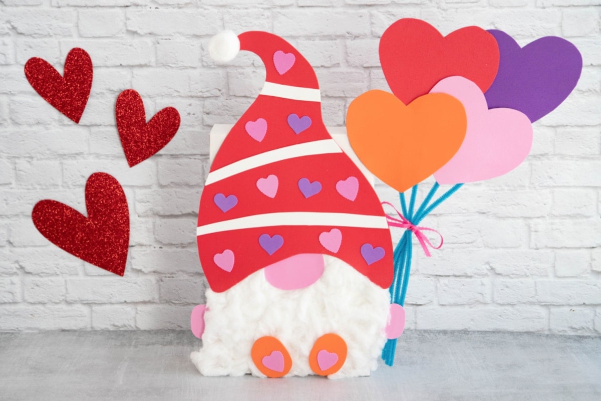 Valentine box with gnome holding balloons