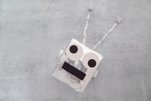 Robot head made from a tissue box