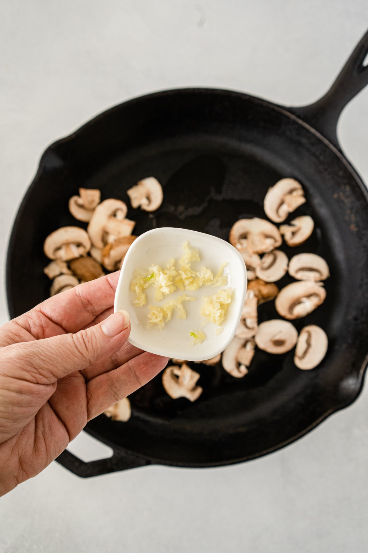 Garlic in white dish