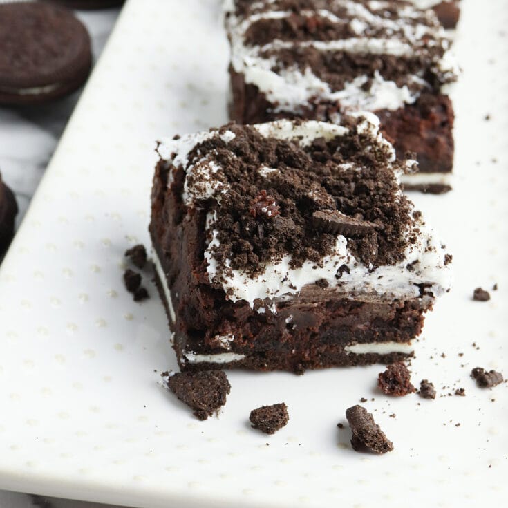 Chocolate Chip Oreo Brownie Bars - Fun Money Mom