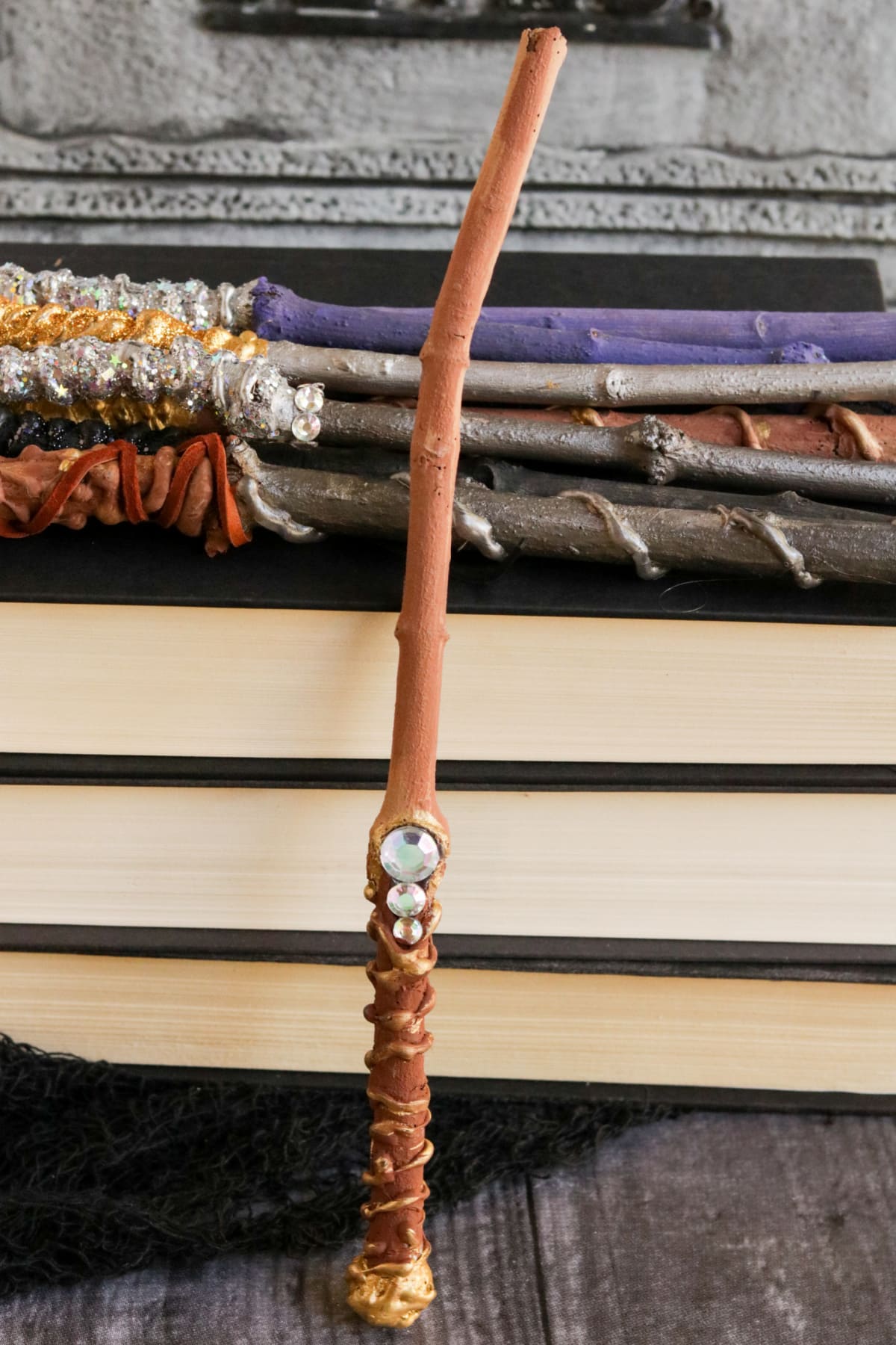 Light brown Harry Potter wand with jewel
