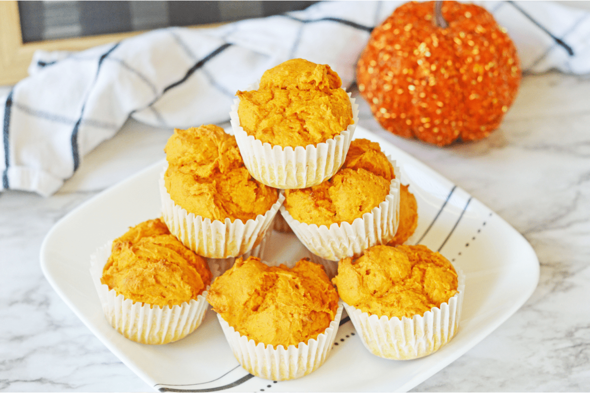Cake mix pumpkin muffins