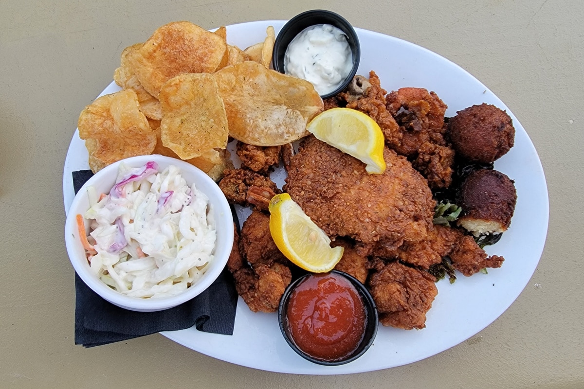 Fried seafood platter with slaw