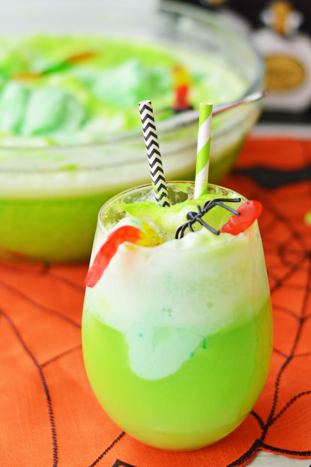 easy-halloween-punch-recipe-non-alcoholic-fun-money-mom