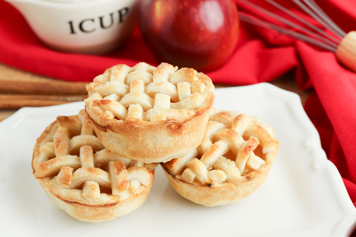 Mini Apple Pies - Baked In A Muffin Tin