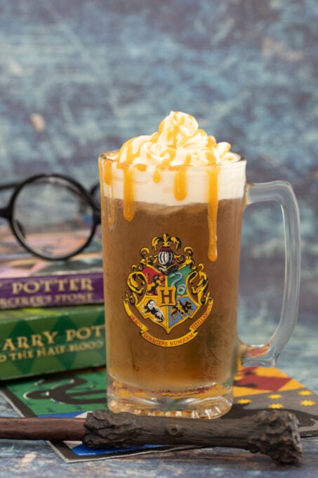 Alcoholic butterbeer on Harry Potter napkin