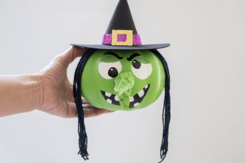 Witch pumpkin with hair