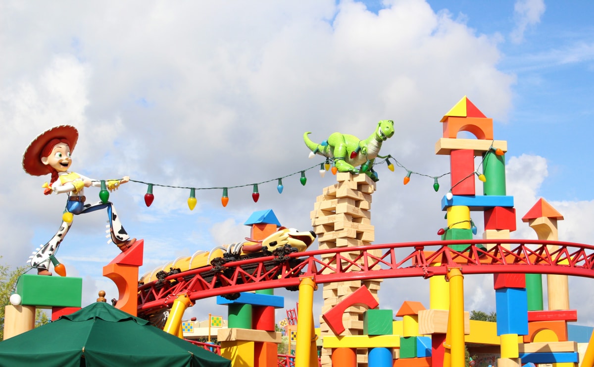Slinky Dog Dash Ride in Toy Story Land