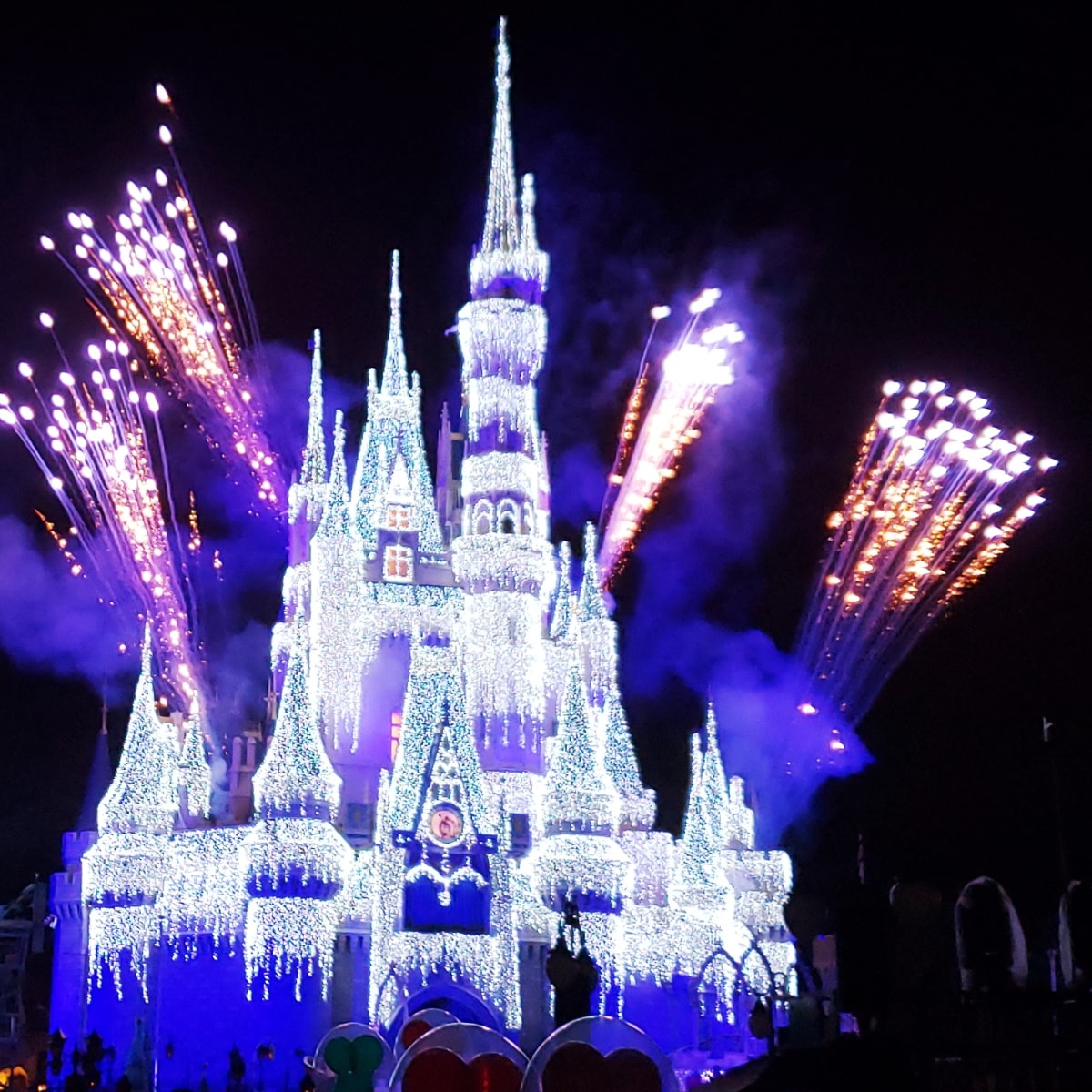 Fireworks and lights on Cinderella's Castle