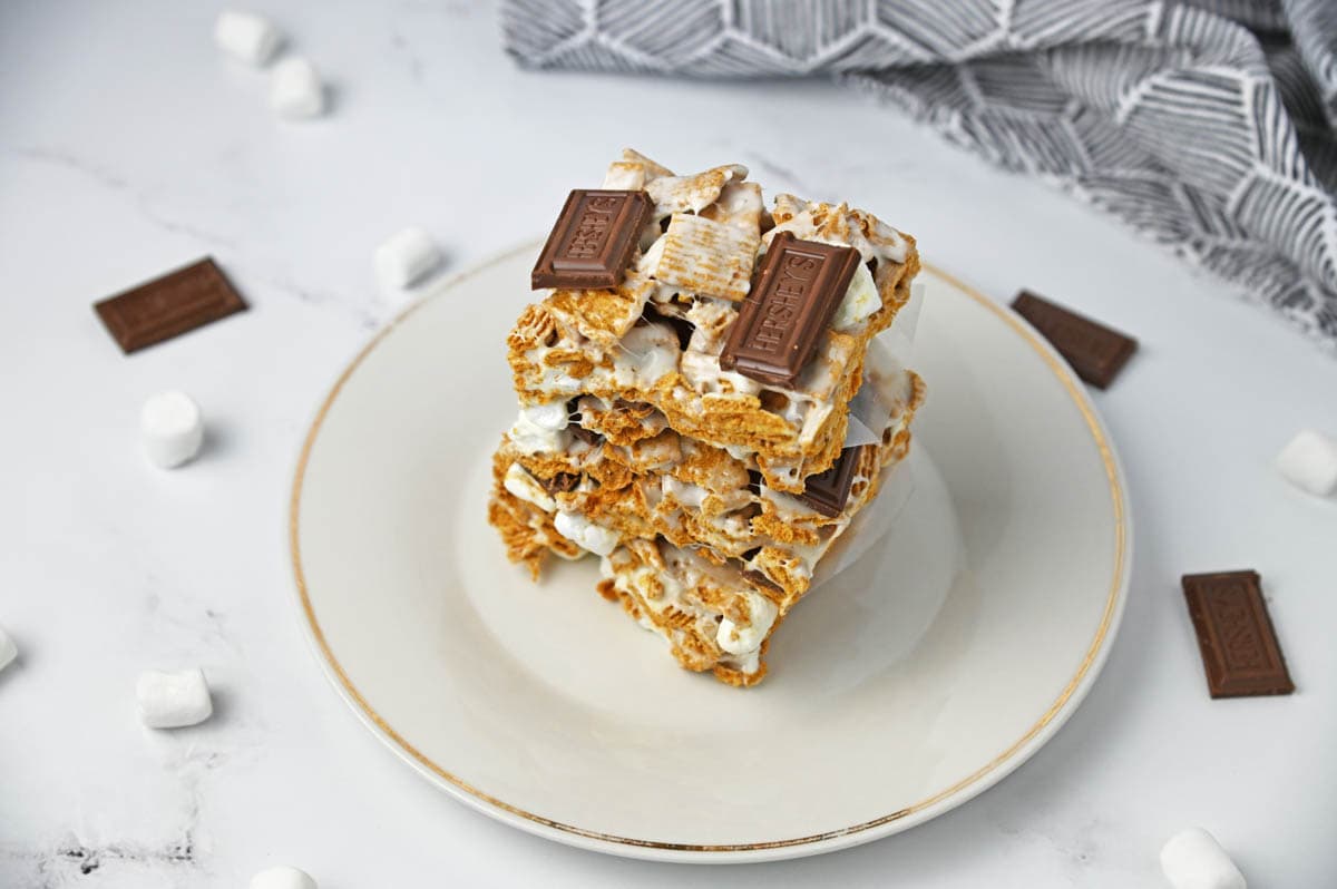 Smores bars with black and white towel