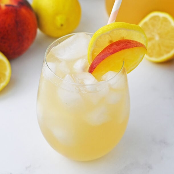 Homemade Peach Lemonade Recipe - Fun Money Mom