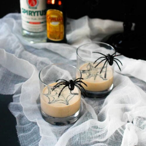 Spiderweb cream martini