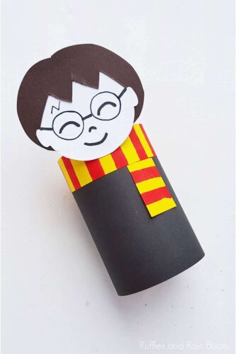 Harry Potter toilet paper roll craft