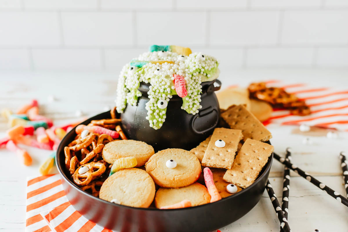 Witch's Stew & Brews Recipes: 50 Enchanted Dishes For Body