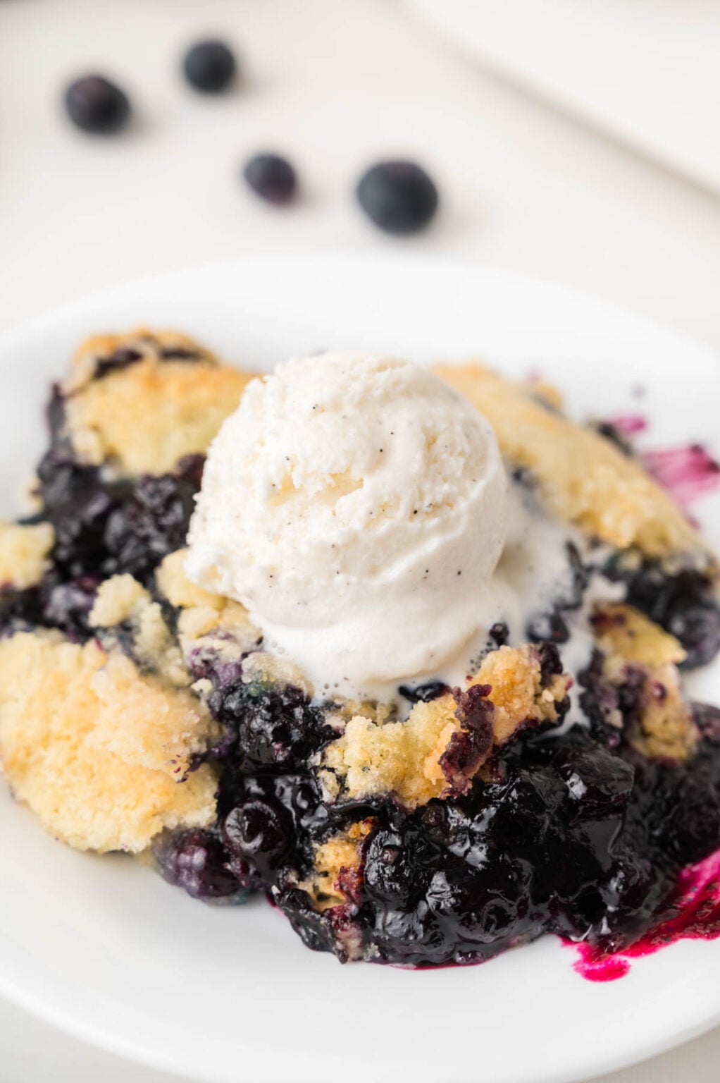 Blueberry Dump Cake With Cake Mix - Fun Money Mom